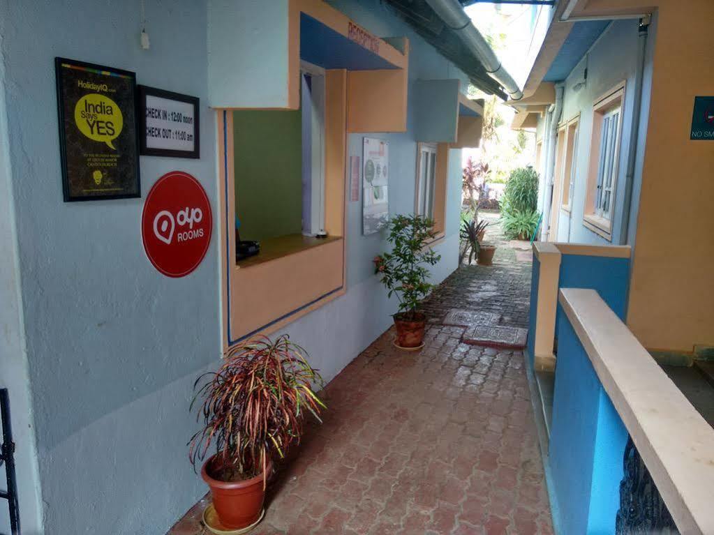 Libton Manor Hotel Candolim Bagian luar foto
