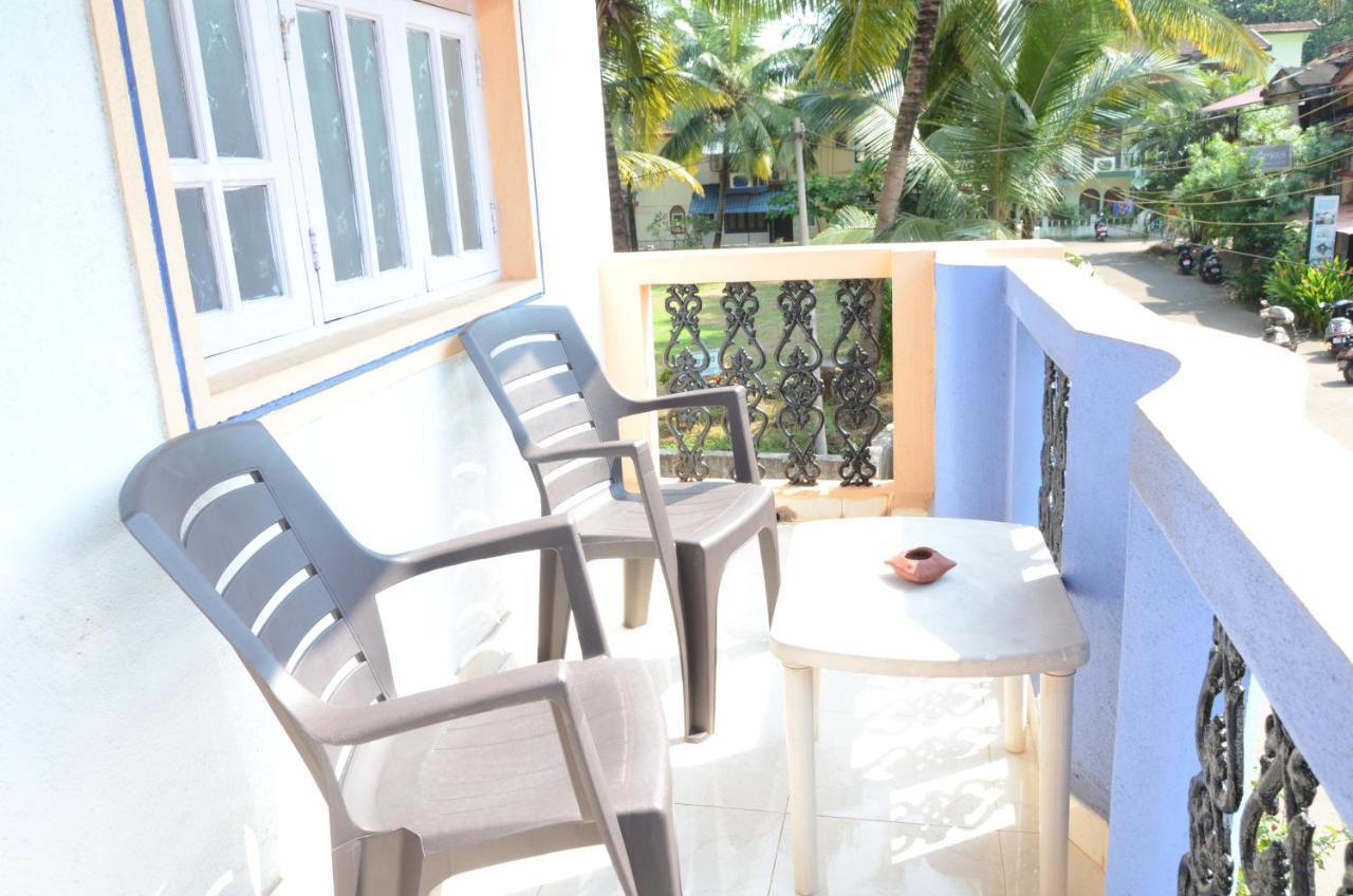 Libton Manor Hotel Candolim Bagian luar foto